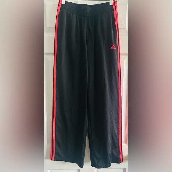 Adidas Black/Pink Athletic Pants With Pockets, Kid size LG or Women’s size Small - Picture 1 of 4
